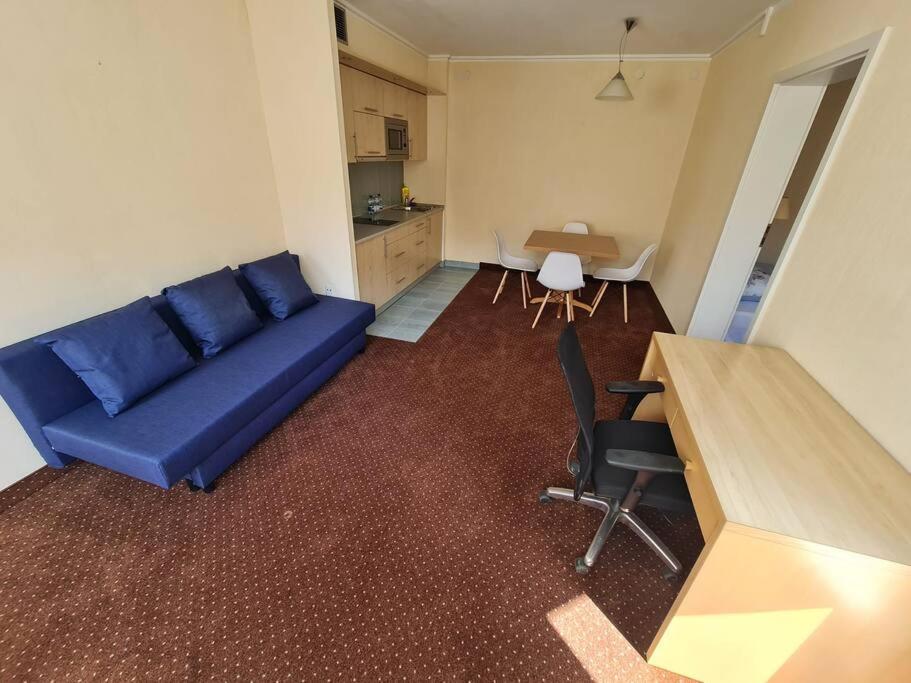 10Q - Z6 Apartment 201 Варшава Екстериор снимка